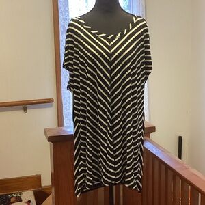 Willi Smith Chevron Striped Tunic Top